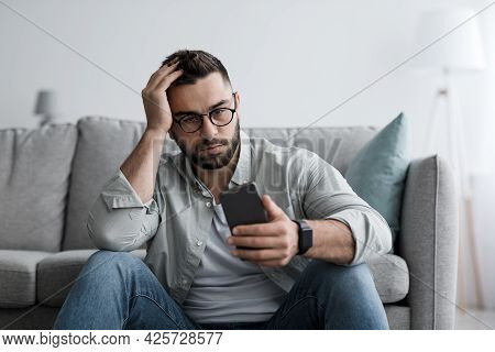 Sending Error, Bad News, Feeling Stress And Heartbreak From Relationships
