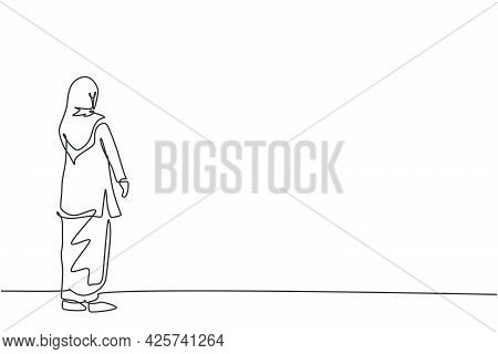 Continuous One Line Drawing Of Young Female Arabic Worker Looking Back, Rear View. Success Business 