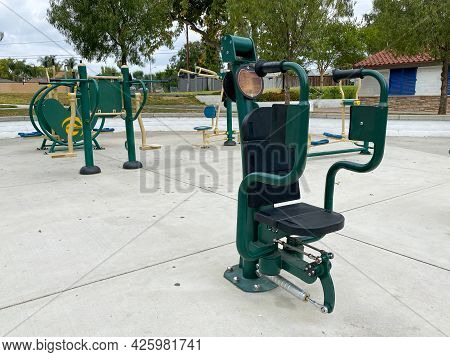Outdoor Fitness Equipment In A Public Park. Free Exercise Equipment, June 16th, 2021, Placentia, Cal