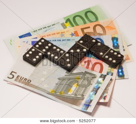 Finanční Domino