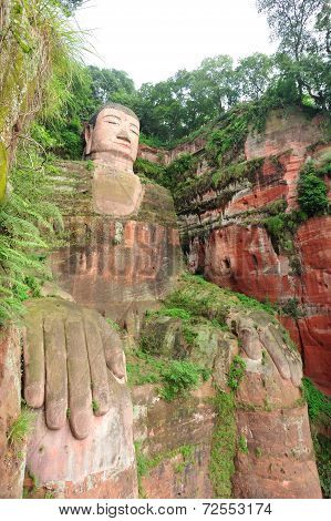 large  budga statue in Leshan, Sichuan, China