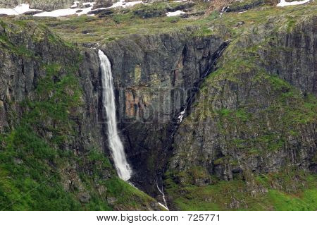 vandfald