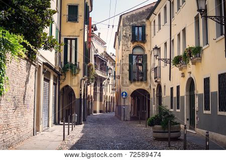 Padova Street