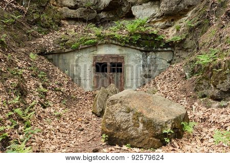 Access to the underground