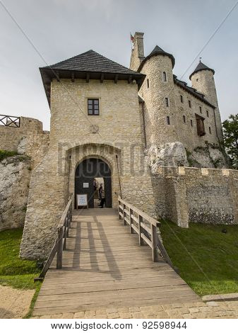 Bobolic Near Czestochwa, Poland, 31 May 2015: Bobolice Knight's Castle In Jura Cracow Czestochowa