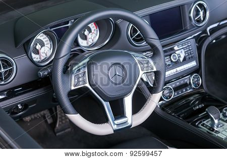 Interior Design Of Mercedes-benz Sl Class Cabriolet