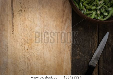 Stil Life Yardlong Bean Slice On Chopping Board Wood.