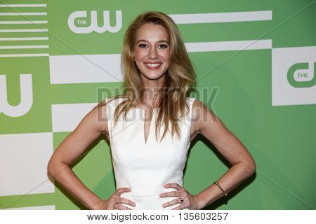 NEW YORK, NY - MAY 14: Actress Yael Grobglas attends the 2015 CW Network Upfront Presentation at the London Hotel on May 14, 2015 in New York City.