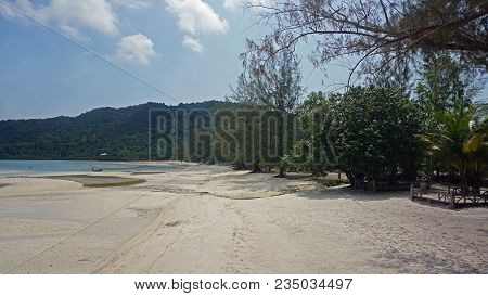 Koh Rong Samloem Beach