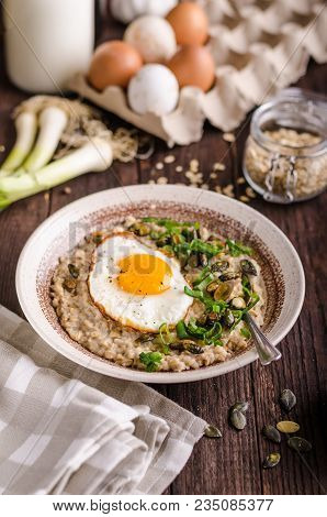 Oatmeal Salty With Spring Onion And Egg