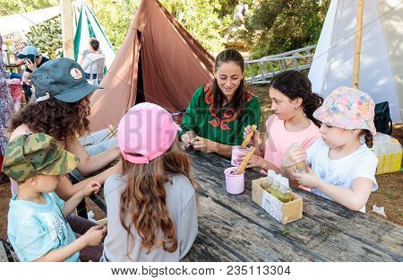 Goren, Israel, April 06, 2018 : Visitors To The Knight Festival Learn How To Make Drugs In Goren Par