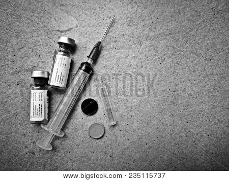Needles And Vaccine For Protect My Dogs From  Rabies, Hydrophobia