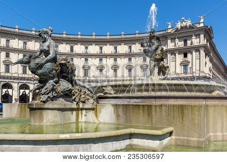 Rome, Italy - June 22, 2017: Amazing View Of Piazza Della Repubblica, Rome, Italy