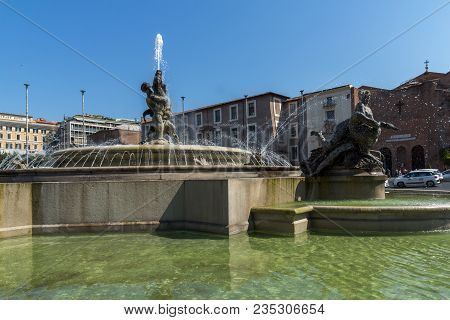 Rome, Italy - June 22, 2017: Amazing View Of Piazza Della Repubblica, Rome, Italy