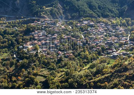 Metsovo, Epirus, Greece - October 19, 2013: Autumn View Of Village Of Anilio Near City Of Ioannina, 