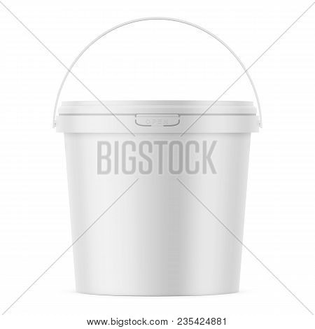 White Matte Plastic Bucket For Food Products, Paint, Household Stuff. 900 Ml. Realistic Packaging Mo