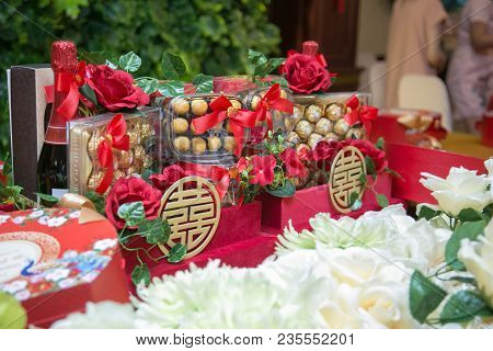 Hantaran, Seserahan, Gift Proposal Package For Engagement Married With Double Happiness Shuang Xi