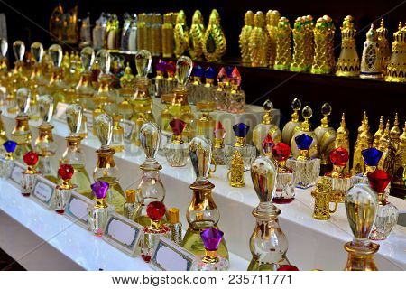 Lacunas With Female Perfume In The Market In The United Arab Emirates.