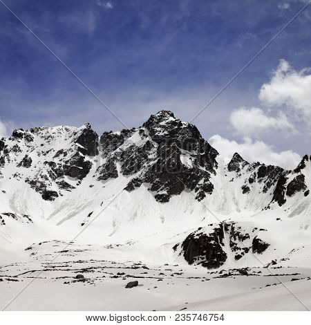 Snowy Mountains With Avalanches In Spring. Turkey, Kachkar Mountains, Highest Part Of Pontic Mountai