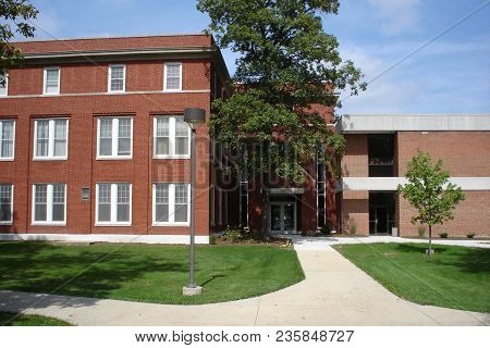 Defiance College Tenzer Hall And Carma J. Rowe Science Hall After Renovations, Defiance, Oh, Septemb