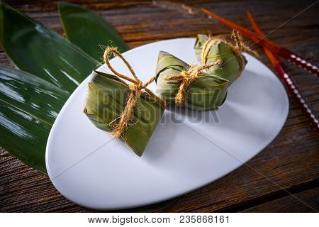Zongzi Glutinous sticky Rice Dumplings recipe wrap with bamboo leaves asian food