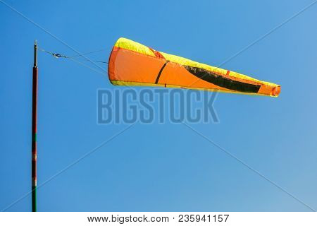Wind Direction At Airport