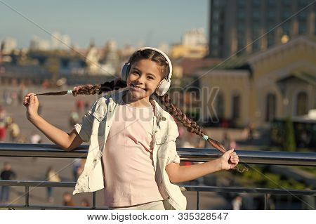 City Guide And Audio Tour. Girl Little Tourist Kid Explore City Using Audio Guide Application. Free 