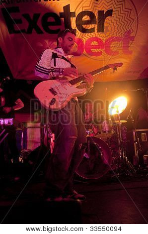 vorgesehenen Blak die live in die Welt-Zirkuszelt an der Exeter respektieren Festival 2012