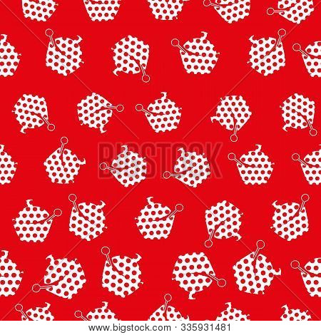 Red And White Dots Sucer Bowl Seamless Repeat