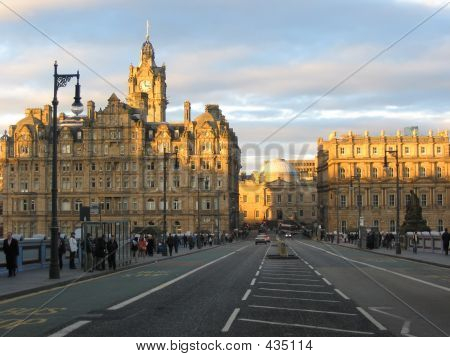 Nordbrücke in der Dämmerung, edinburgh