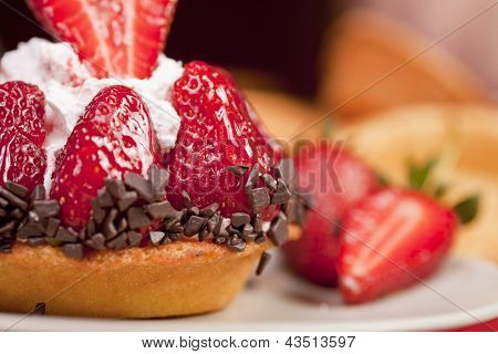 Lezzetli çilek meyve Tart