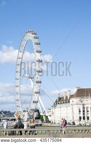 London - Aug 22,2021: The London Eye, Tourist Attraction In London City, Fair Spining Huge Wheel Con