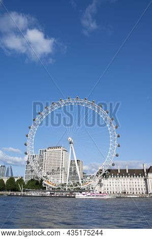 London - Aug 22,2021: The London Eye, Tourist Attraction In London City, Fair Spining Huge Wheel Con