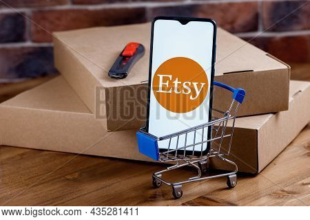 Kazan, Russia - Oct 6, 2021: Etsy Is American E-commerce Company Focused On Handmade Items And Craft