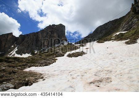 Landscape Of The Dolomites Along The Path Between The Giau Pass And Mount Formin. High Quality Photo