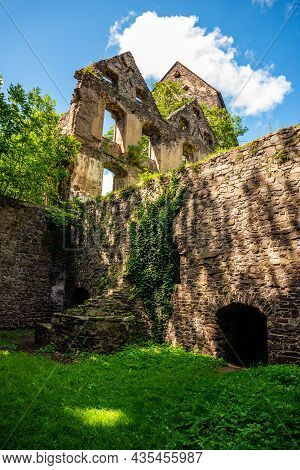 Swiny, Poland - August 08, 2021. Ruin Of Swiny Castle In Poland In Summer
