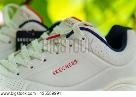 Volzhsky, Russia-september 26, 2021: New Men Sneakers White Shoe Los Angeles By Skechers. Logo