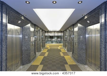 Elevador moderno Lobby