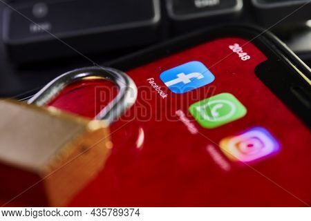 Tashkent, Uzbekistan - 6 October 2021: Most Popular Social Media Icons. Facebook, Whatsapp And Insta