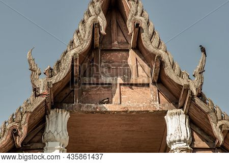 Beautiful Architecture Of Old Wooden Roof At Chapel At Chong Nonsi Buddhist Temple (wat Chongnonsi) 