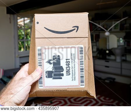 Paris, France - Sep 8, 2021: Living Room Background Package Of Amazon Prime Cardboard Package With U