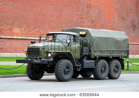 Ural 4320