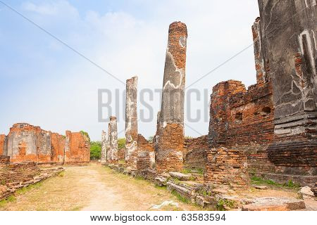 View Of Wat Phra Si Sanphet In Ayutthaya Thailand