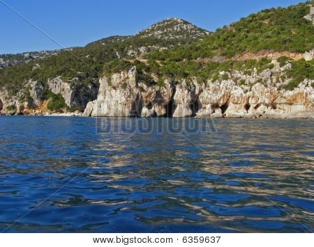 Spiaggia di Cala Fuili in Sardegna - Italia