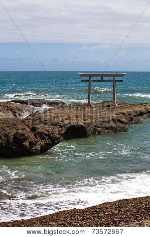 Japan landscape of traditional Japanese gate and se