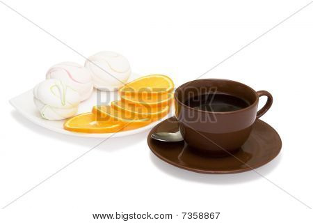 커피와 디저트 컵