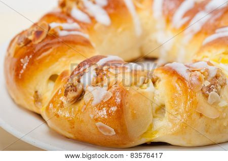 Sweet Bread Donut Cake