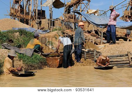 Gold Diggers In Indonesia On An Island Borneo