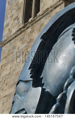 Face in profile in a work of modern art