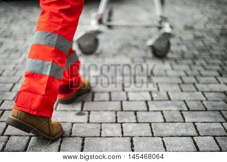 volunteer operators assisting people after an accident
